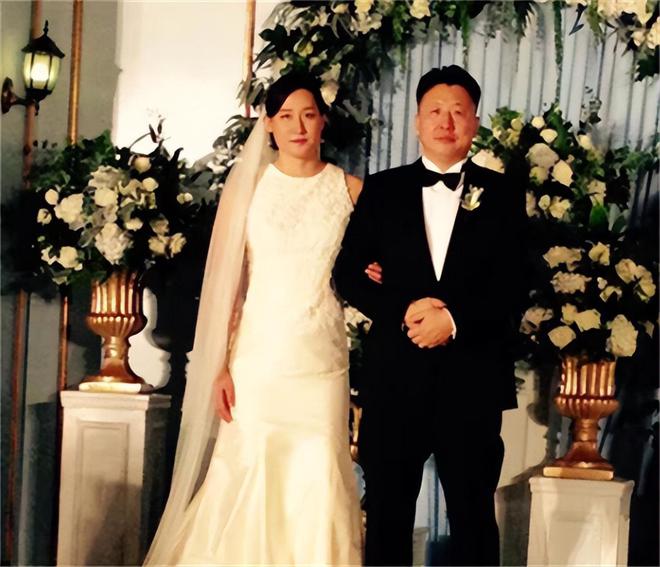 游泳冠军跳舞_游泳冠军游泳视频_游泳冠军子歌